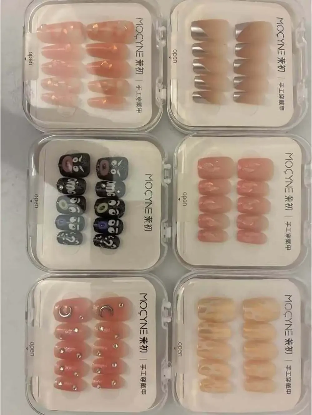 Mocyne Press-On Nails Set